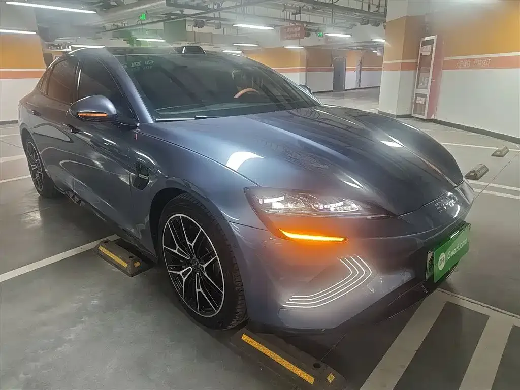 BYD Seal — фото 4