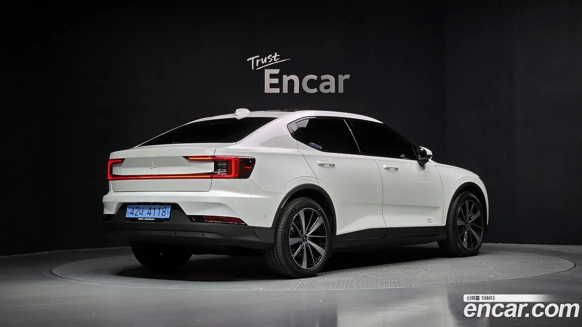 Polestar Polestar 2 — фото 2