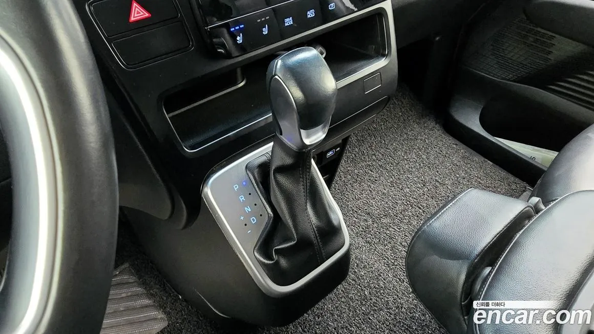 Hyundai Staria — фото 9