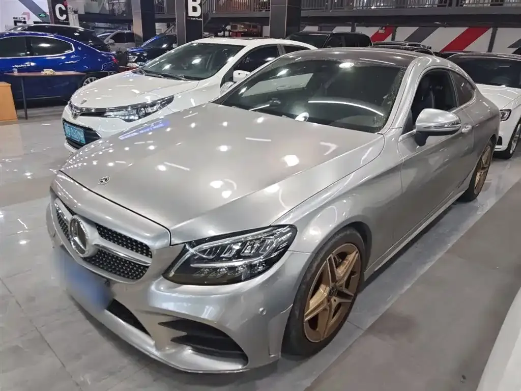 Mercedes-Benz C-Class (Import) — фото 1