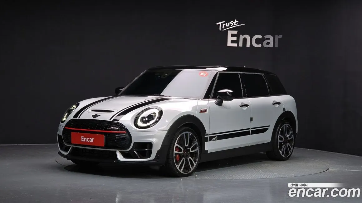 Mini Clubman — фото 1