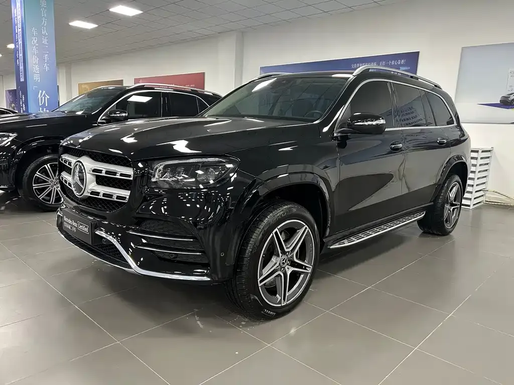 Mercedes-Benz GLS — фото 1
