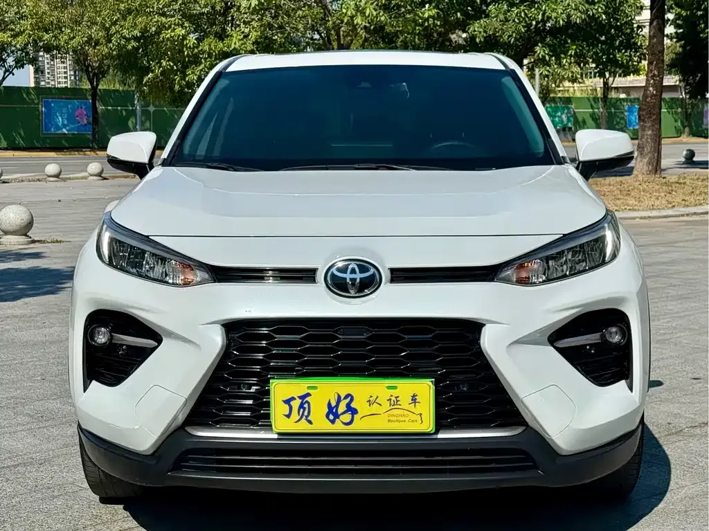 Toyota Wildlander — фото 2