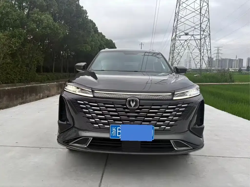 Changan CS75PLUS — фото 2