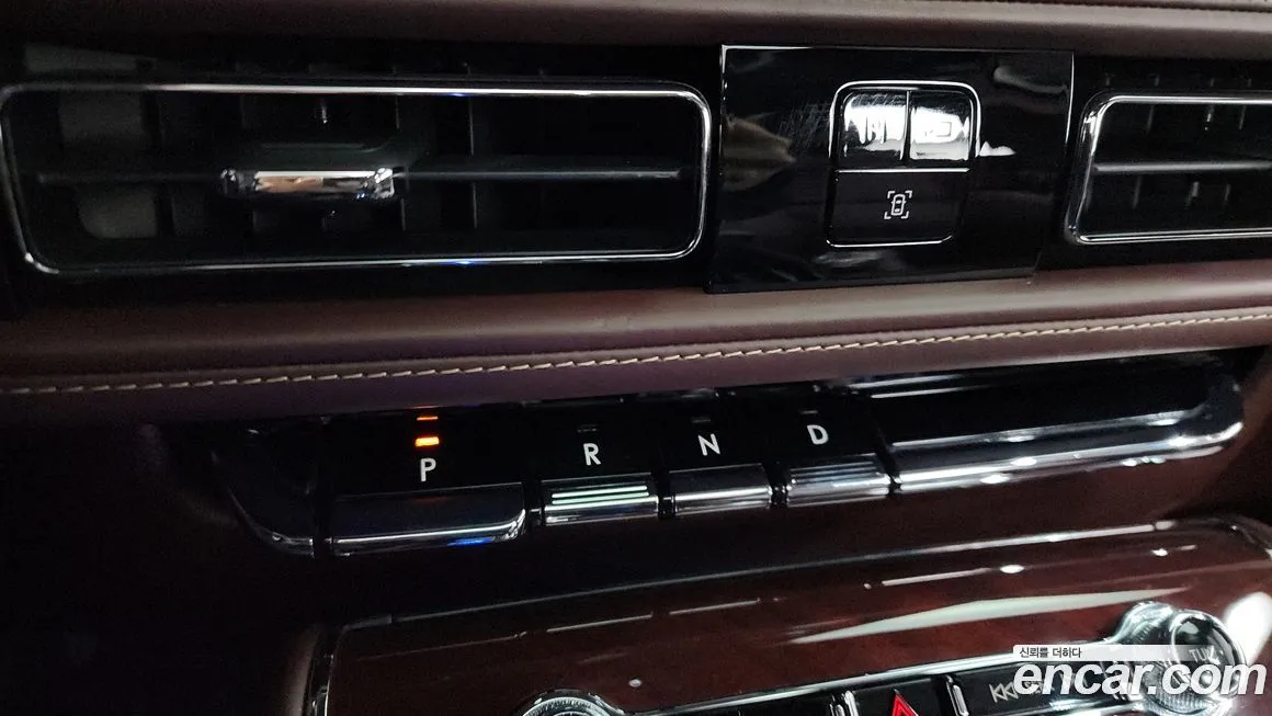 Lincoln Aviator — фото 9