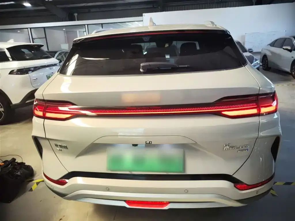 BYD PLUS New Energy — фото 6