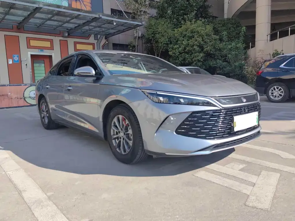 BYD Qin L — фото 3