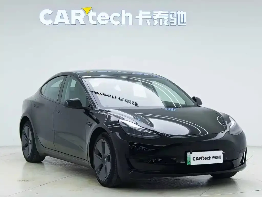 Tesla Model 3 — фото 3