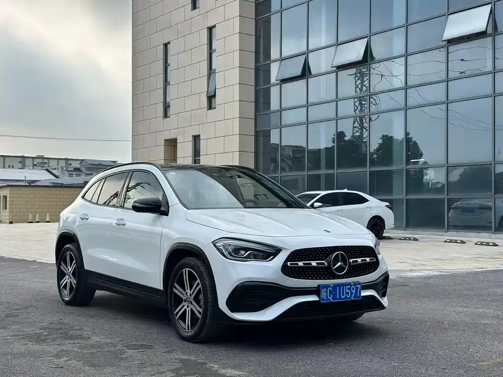 Mercedes-Benz GLA — фото 3