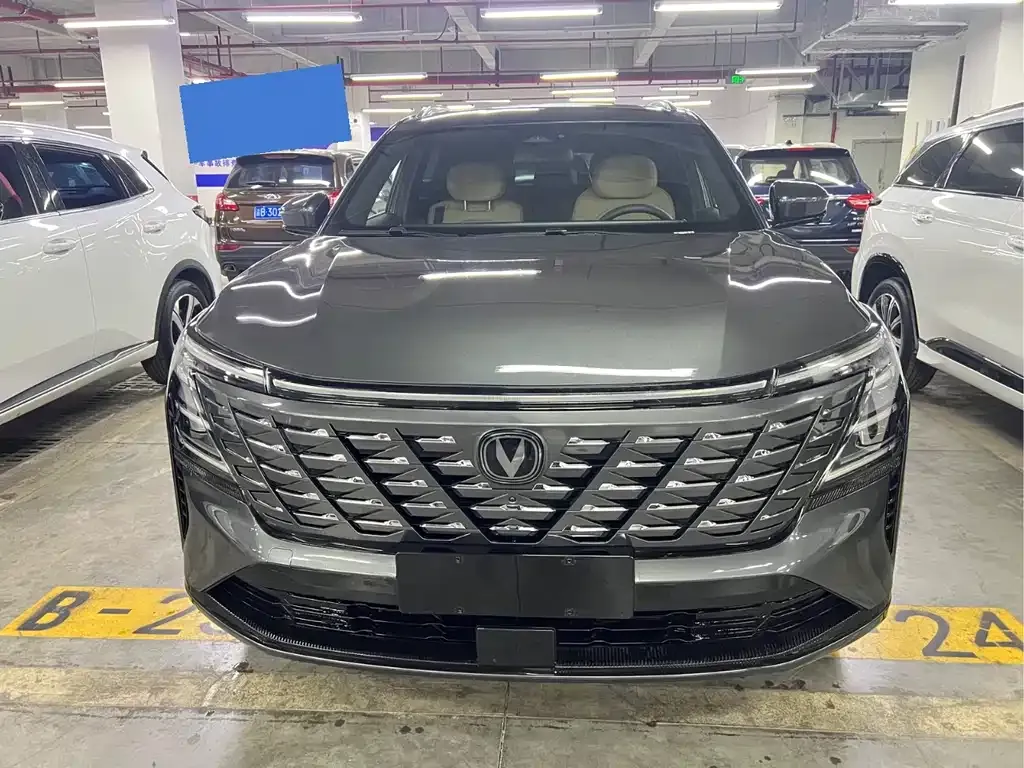Changan CS75PLUS — фото 2