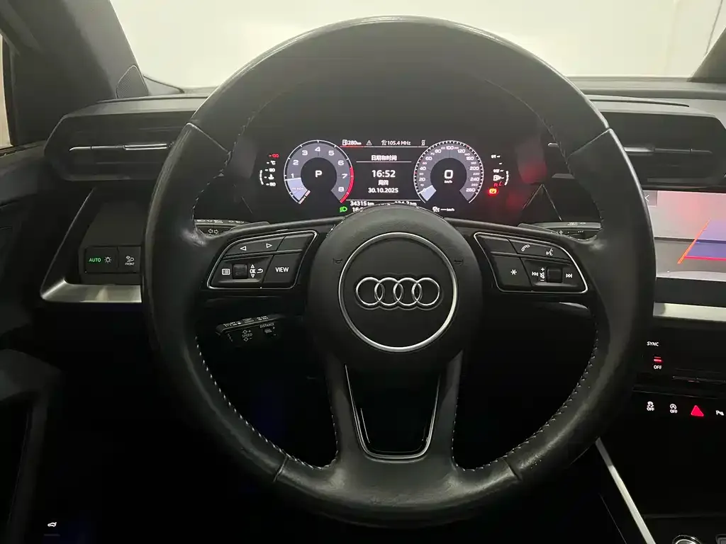 Audi A3 — фото 8