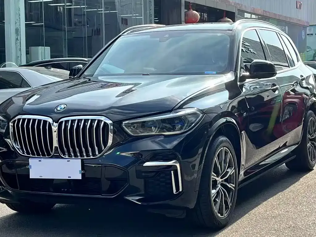 BMW X5 — фото 1