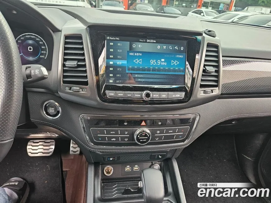 KG Mobility (Ssangyong) Rexton — фото 9