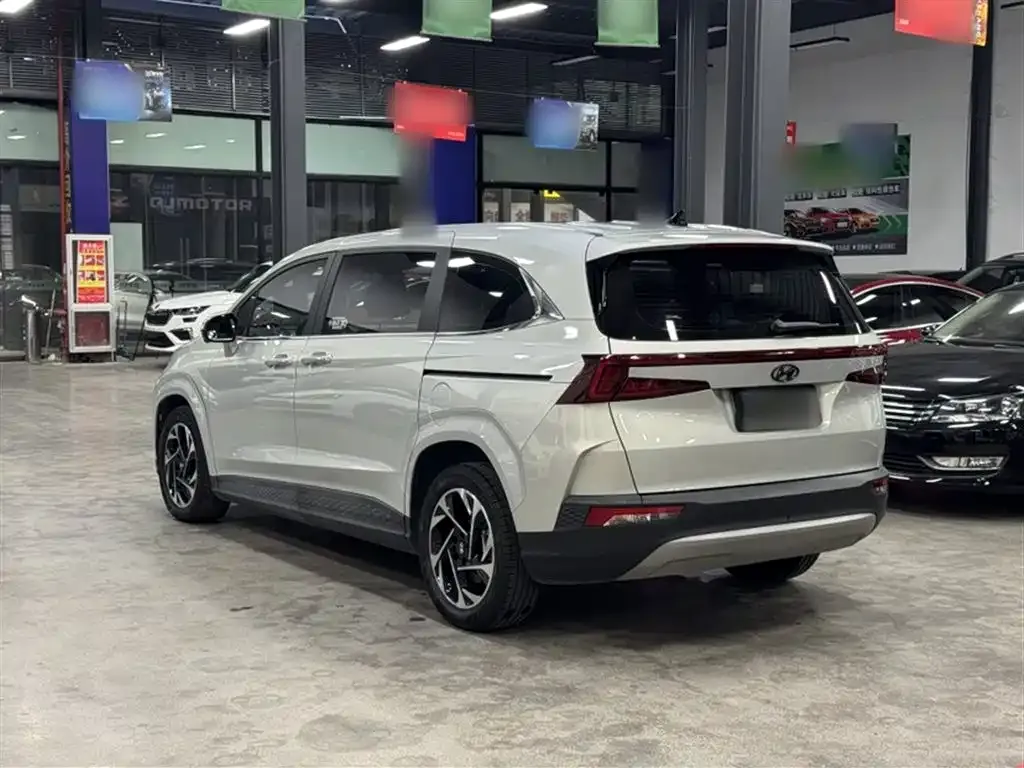 Hyundai Custo — фото 9