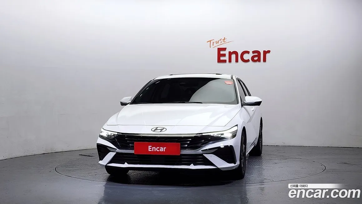 Hyundai AVANTE — фото 3