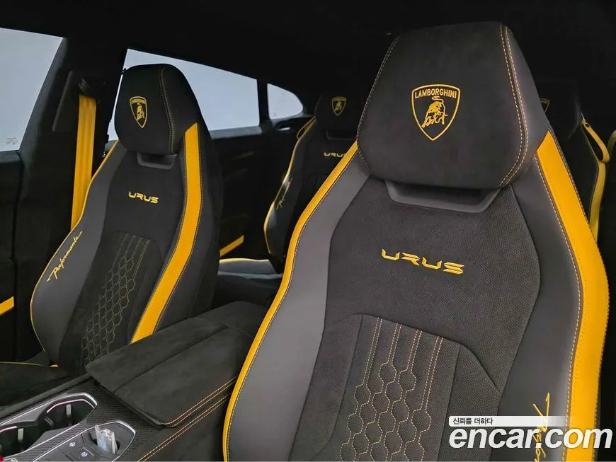 Lamborghini Urus — фото 8