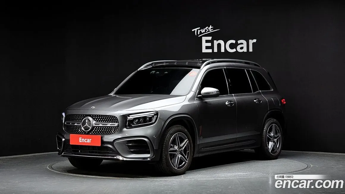 Mercedes-Benz GLB-Class — фото 1