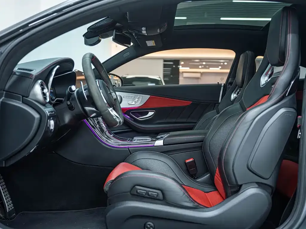 Mercedes-Benz C-Class AMG — фото 10