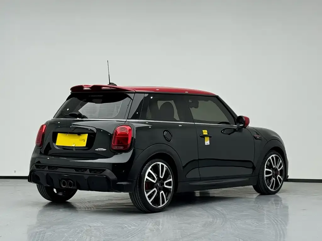 MINI JCW (John Cooper Works) — фото 6