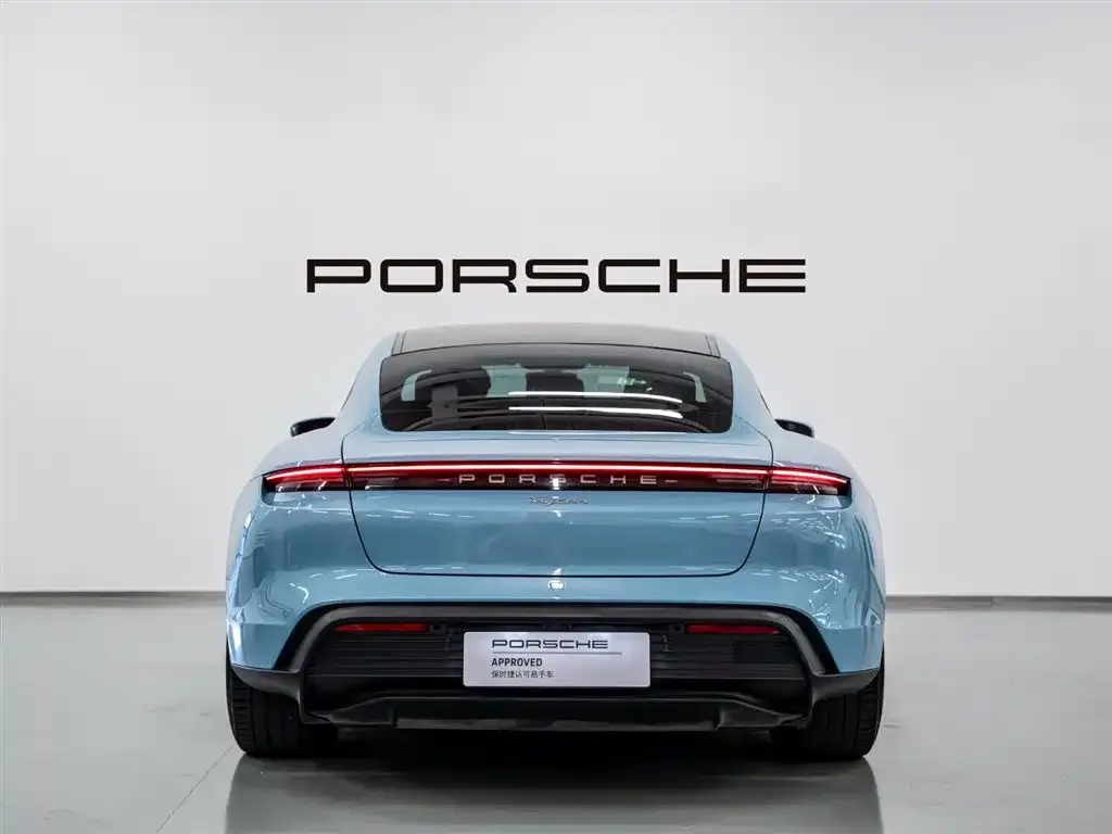 Porsche Taycan — фото 5