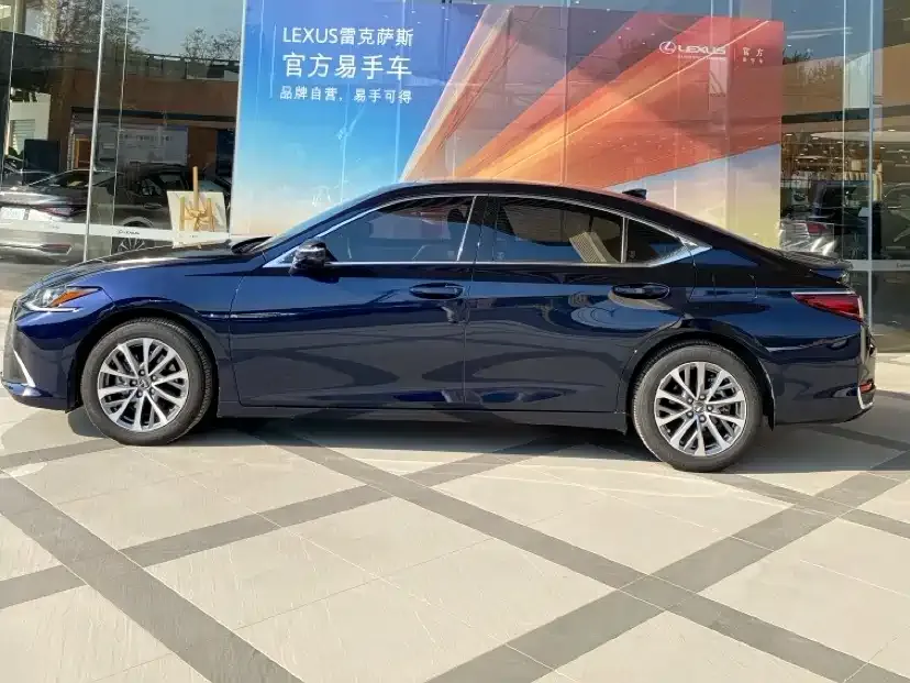 Lexus ES — фото 2