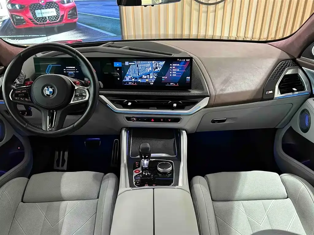 BMW XM — фото 7