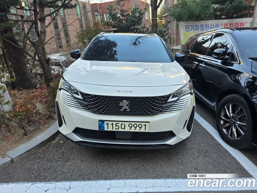 Peugeot 5008 — фото 1