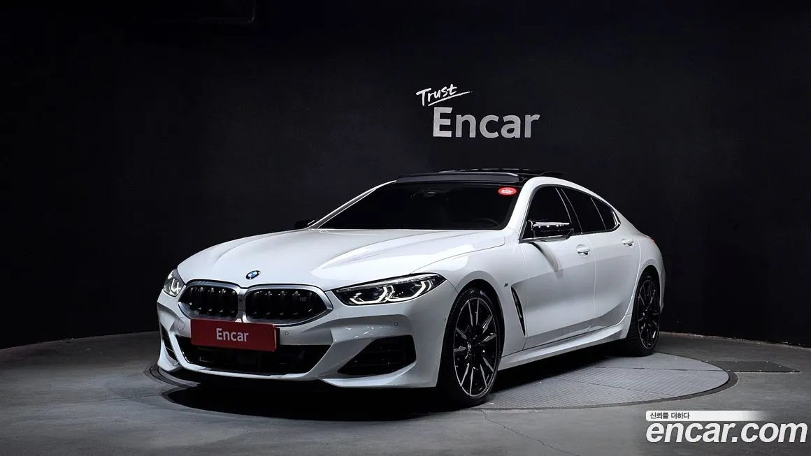 BMW 8-Series — фото 1