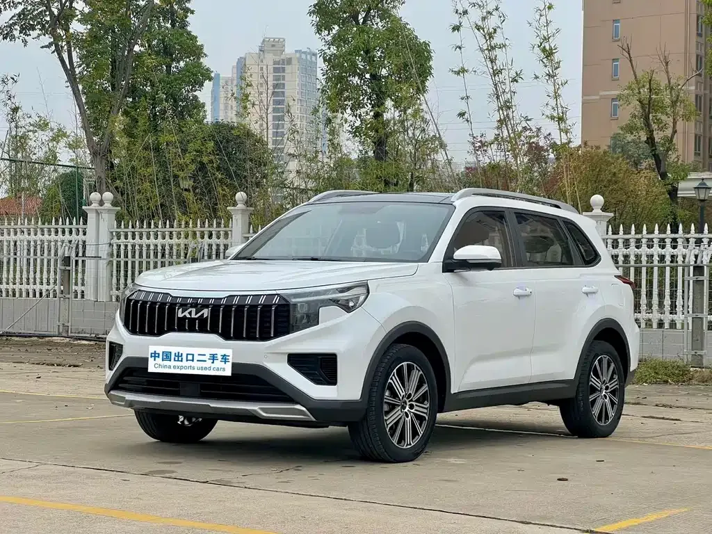 Kia Sportage — фото 1