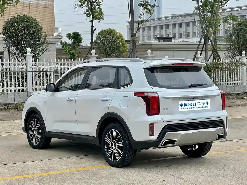 Kia Sportage — фото 6