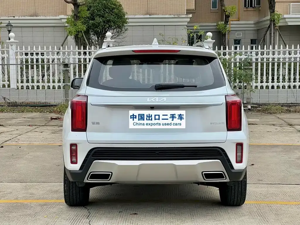 Kia Sportage — фото 8