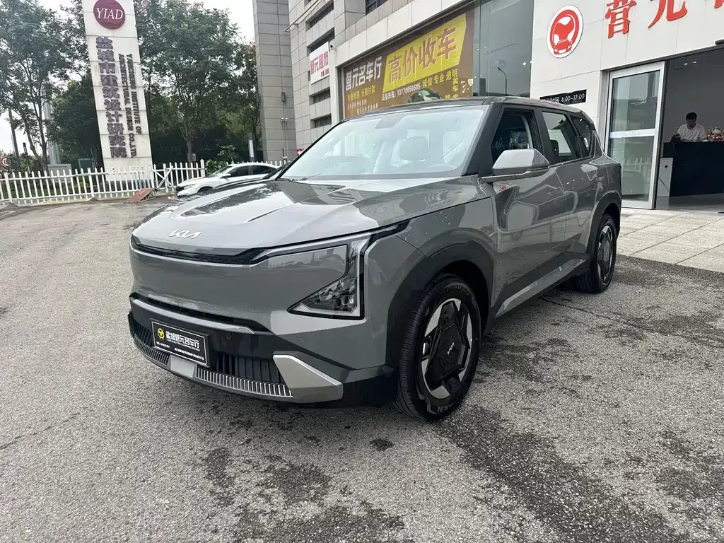 Kia EV5 — фото 1