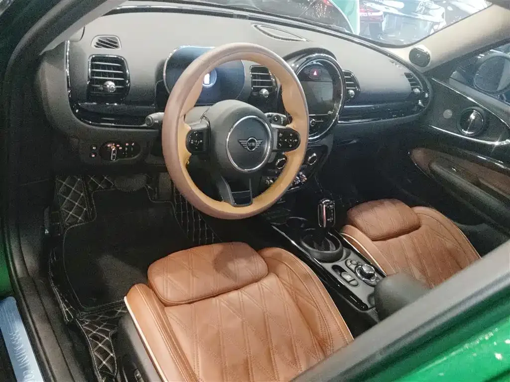 MINI Clubman — фото 10