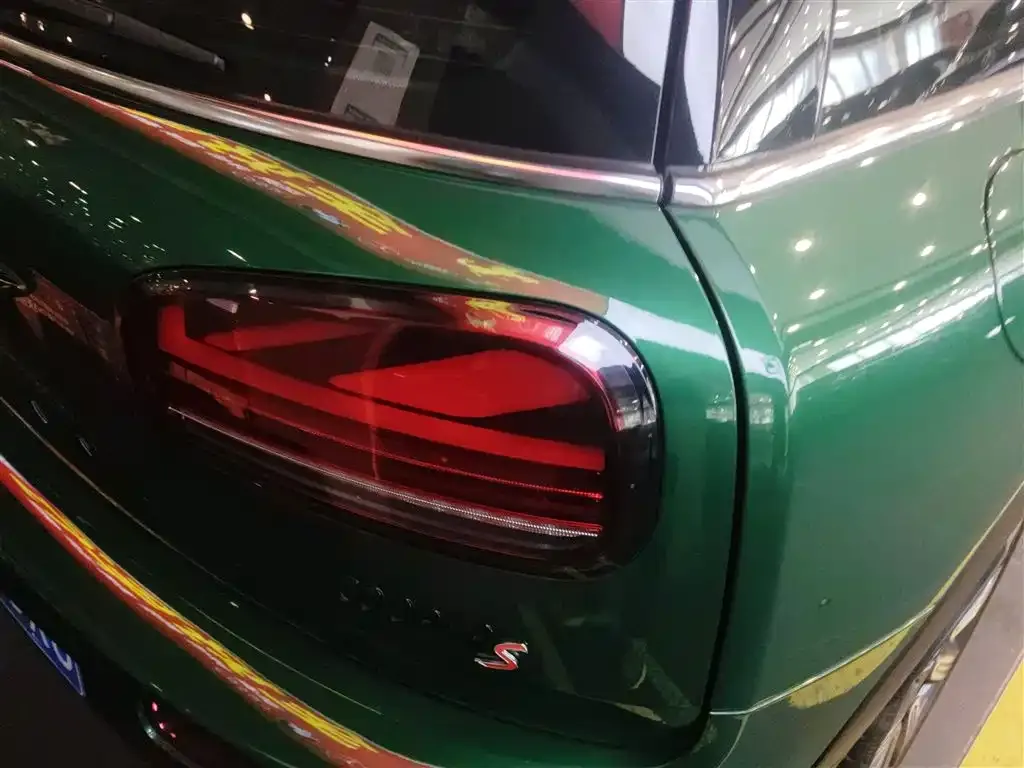 MINI Clubman — фото 8