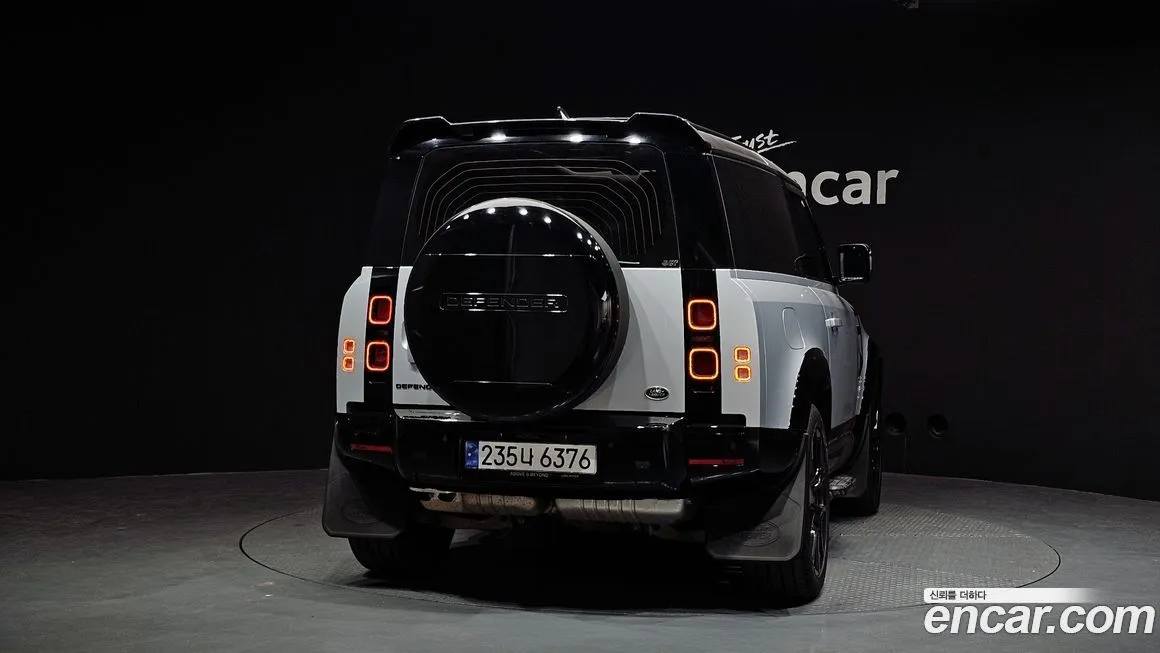 Land Rover Defender — фото 4