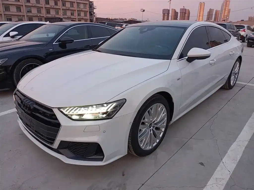 Audi A7 — фото 2