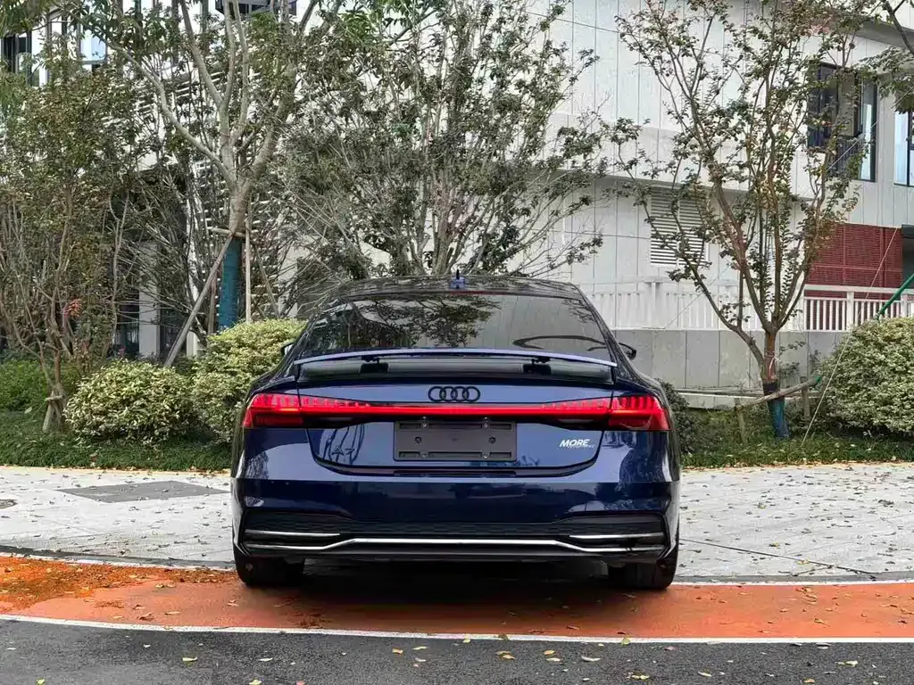 Audi A7 — фото 9