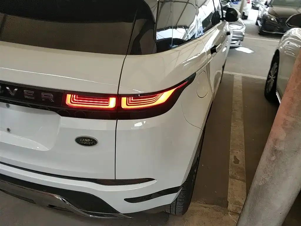 Land Rover Evoque — фото 8