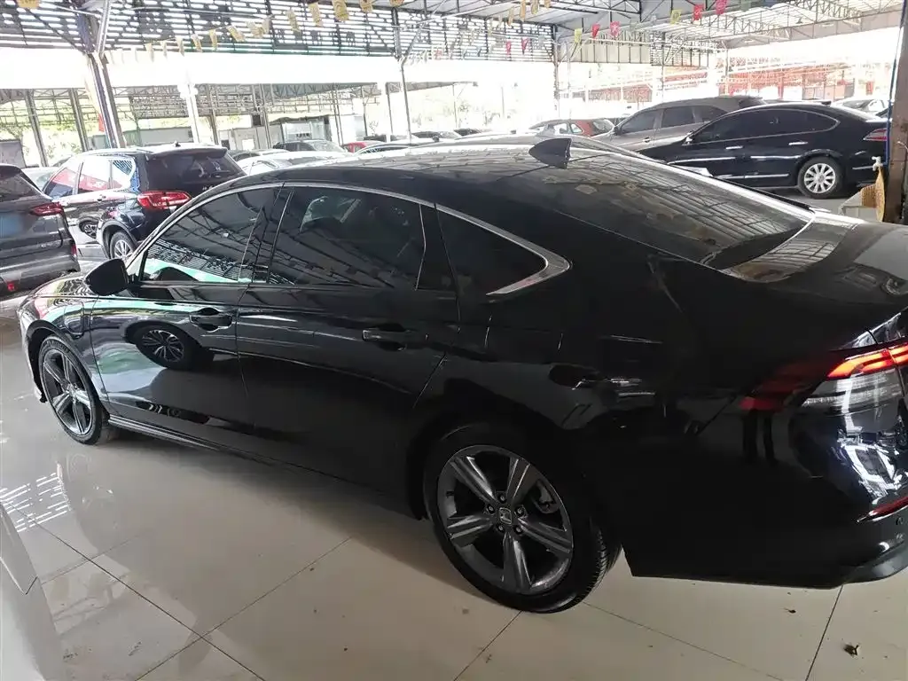 Honda Accord New Energy — фото 5