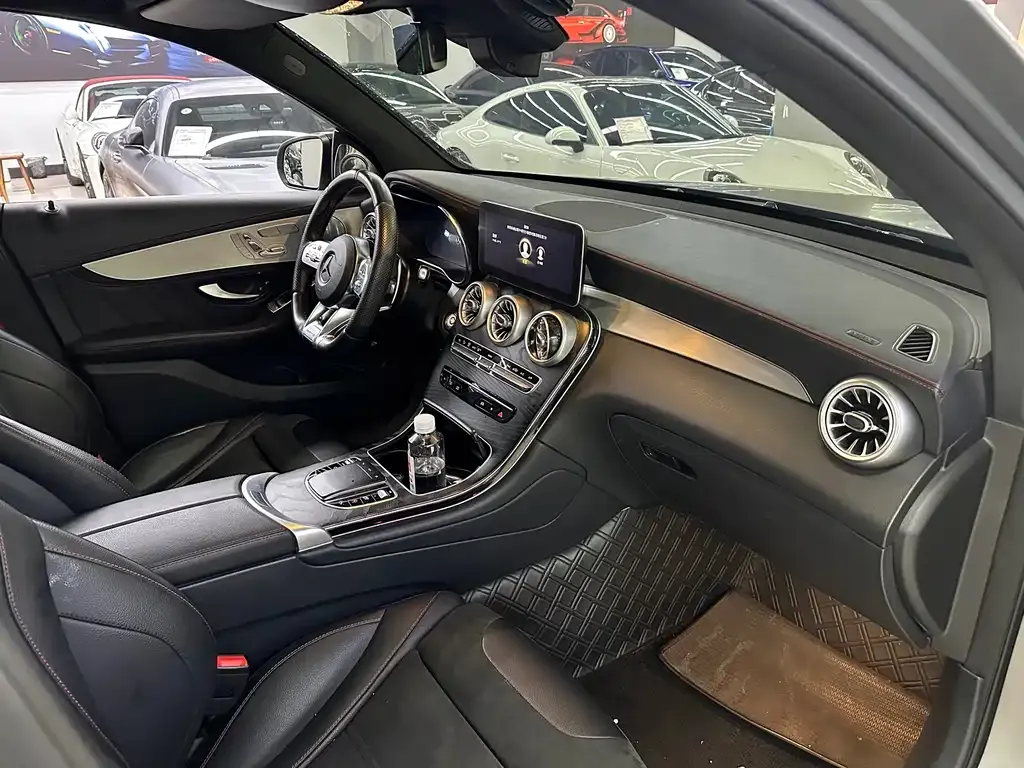 Mercedes-Benz GLC AMG — фото 7