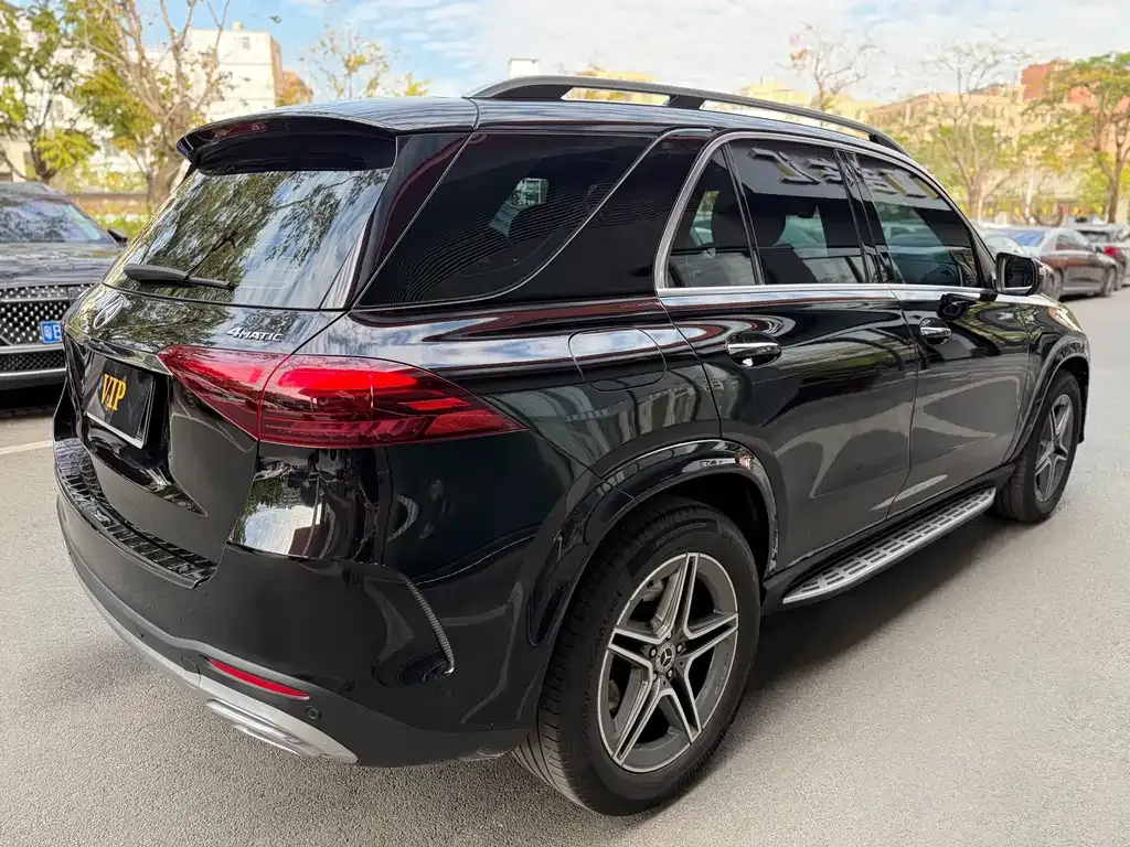 Mercedes-Benz GLE — фото 10