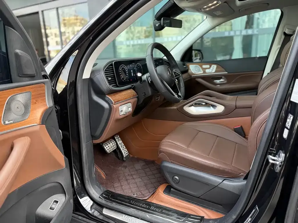 Mercedes-Benz GLE — фото 4