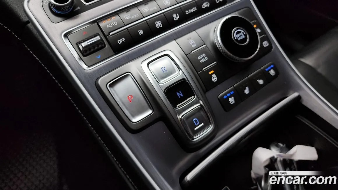 Hyundai Santafe — фото 9
