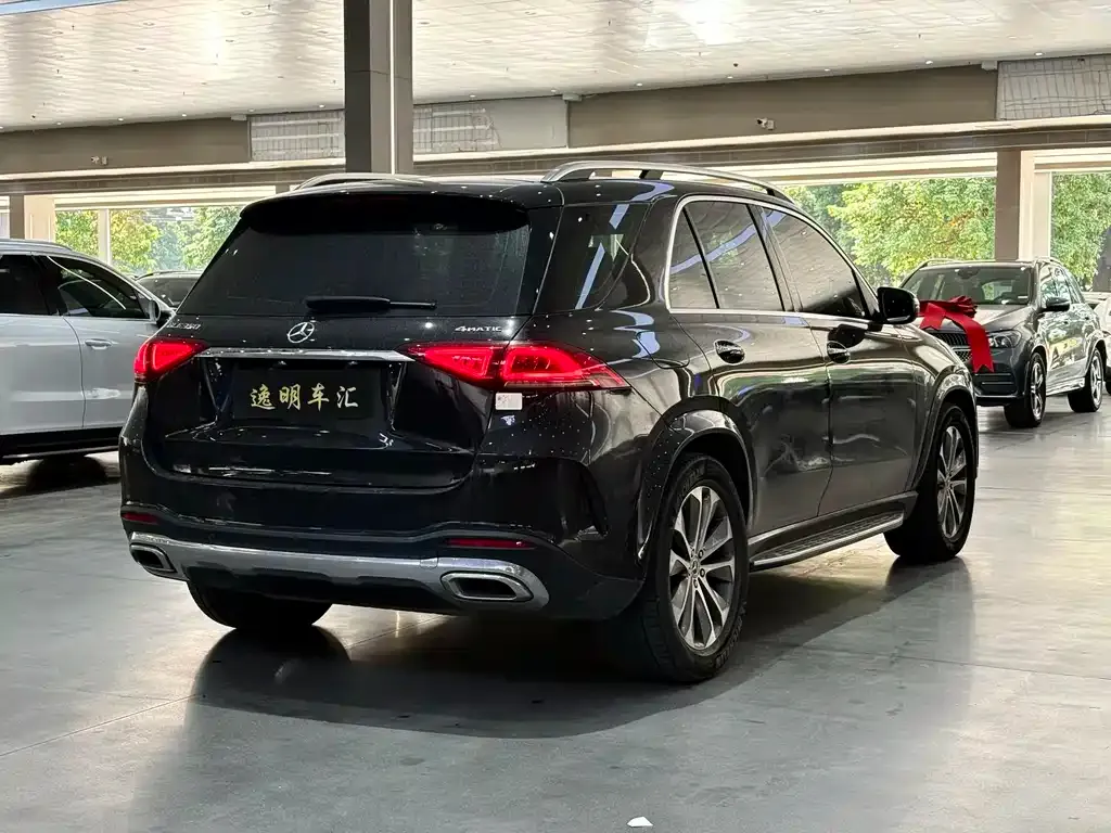 Mercedes-Benz GLE — фото 4