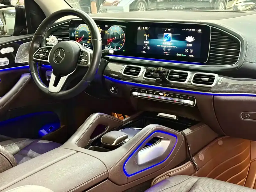 Mercedes-Benz GLE — фото 6