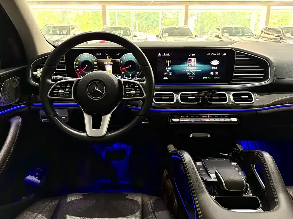 Mercedes-Benz GLE — фото 9