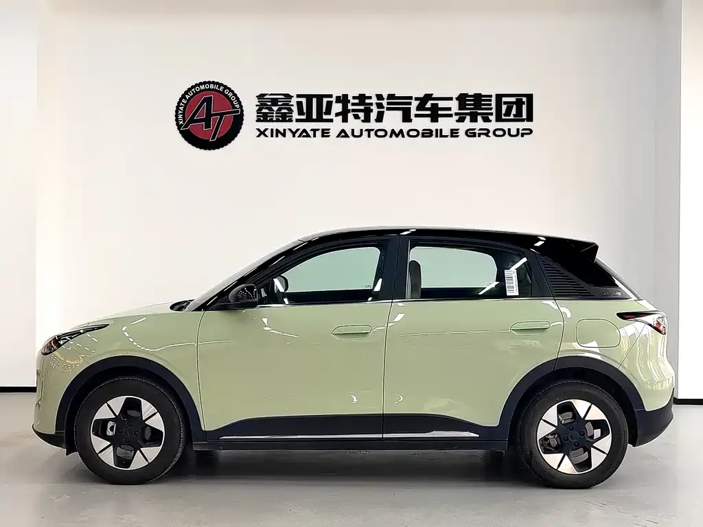 Geely Starburst — фото 2