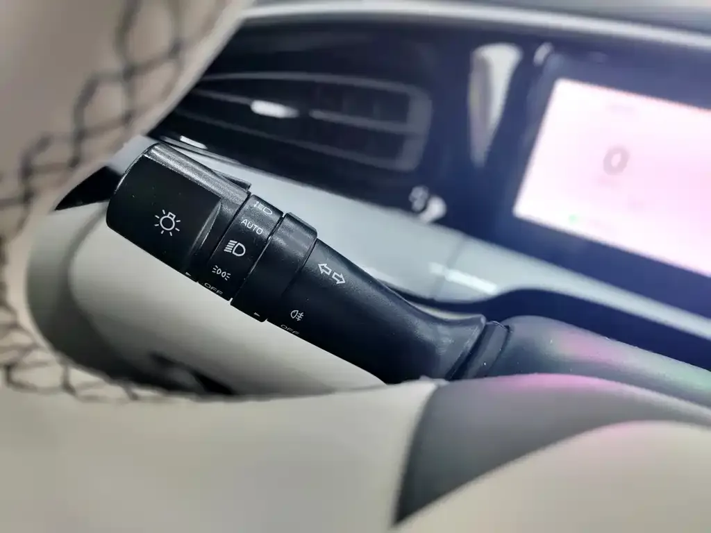 Geely Starburst — фото 7