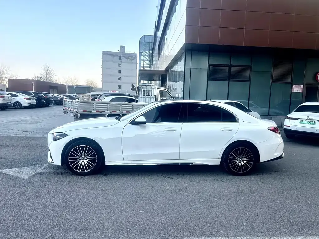 Mercedes-Benz C-Class — фото 4