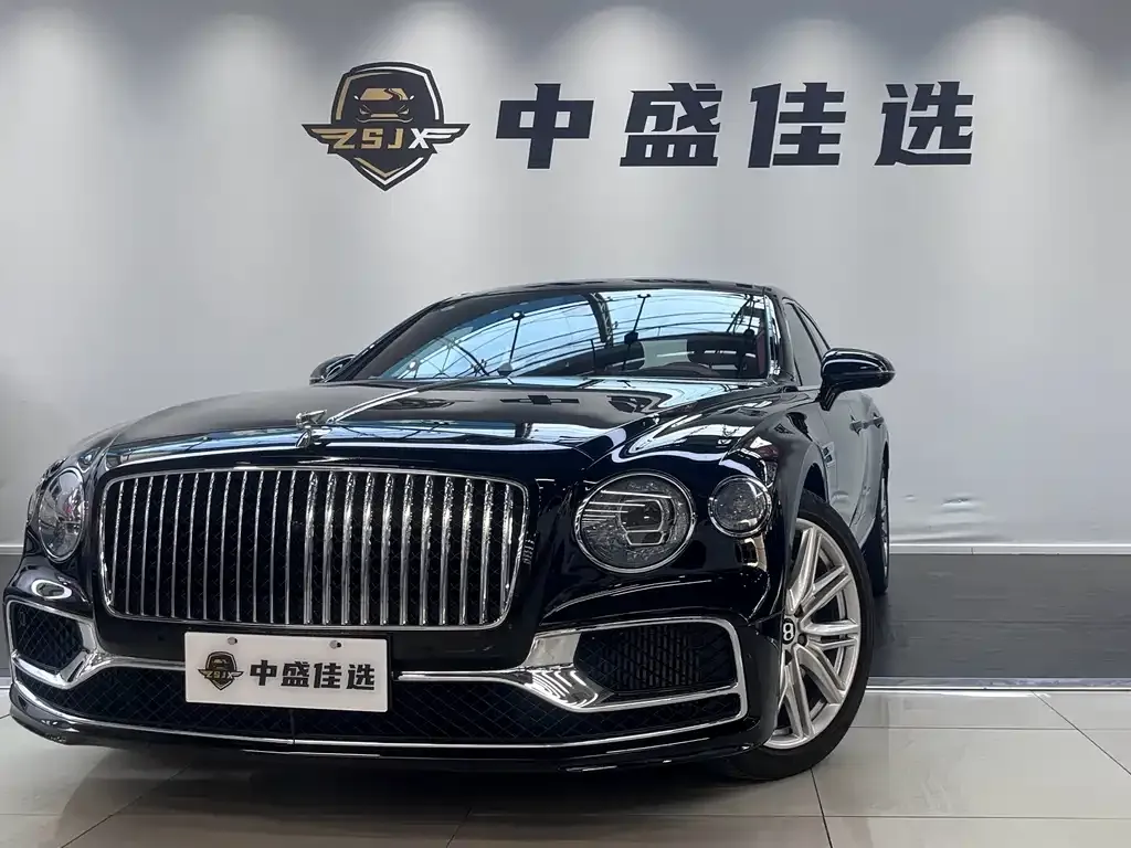 Bentley Flying Spur — фото 1